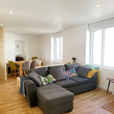 Appartement 4 pièces 260500 €