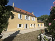 Propriété d'exception  de 286 m2 + 140m2 dependance, sur un — photo 2