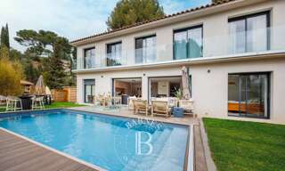 Maison 7 Pièces 190 m² à vendre à Cassis (13260)