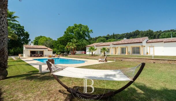 Villa / Maison 7 pièces  à vendre Aubagne 13400