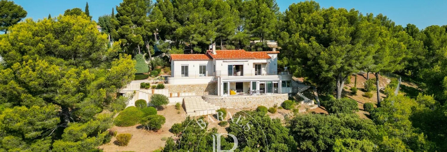 Maison 7 Pièces 205 m² à vendre à Cassis (13260)