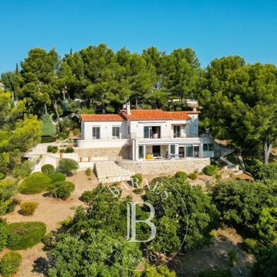 Maison 7 pièces 2480000 €