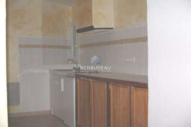 Appartement 8 pièces 270000 €