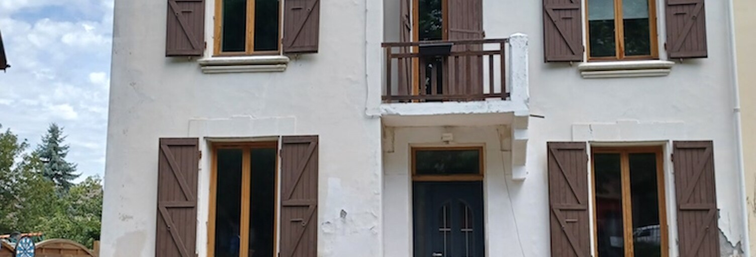 Maison 5 Pièces 120 m² à vendre à Saint-Étienne-de-Cuines (73130)