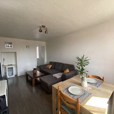 Appartement 4 pièces 114000 €