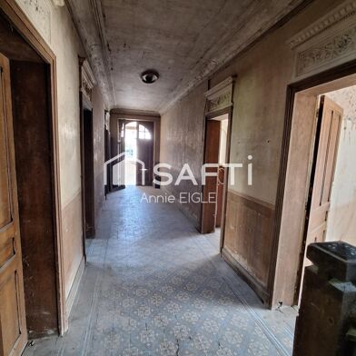 Maison 9 pièces 110000 €