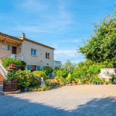 Maison 8 pièces 1260000 €