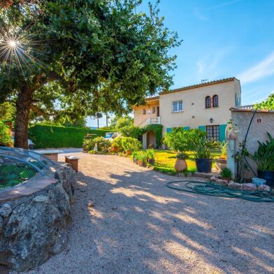 Maison 8 pièces 1260000 €