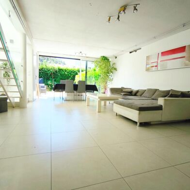 Maison 4 pièces 600000 €