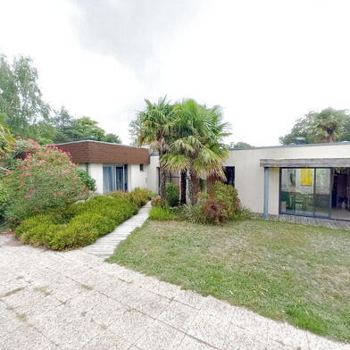 Maison 6 pièces 438900 €