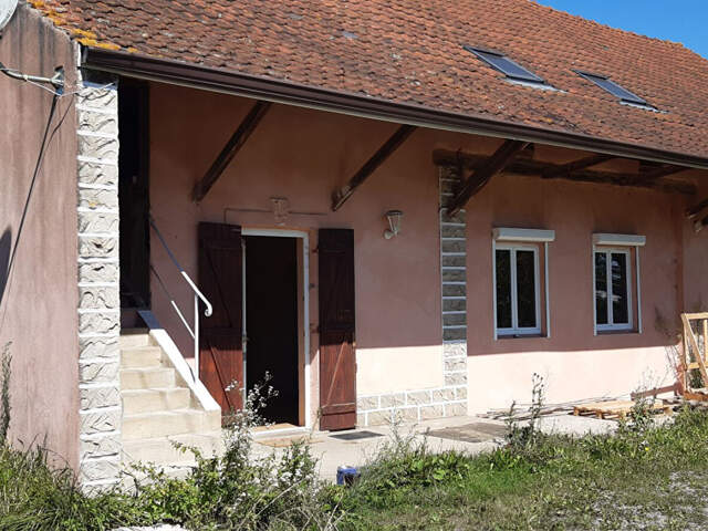 Maison Mouthier En Bresse 5 pièce(s) 117 m2 — photo du bien