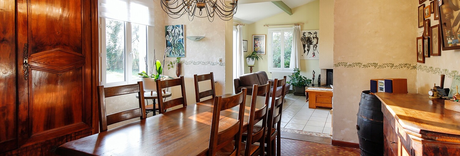 Maison 7 Pièces 130 m² à vendre à Saint-Loubès (33450)