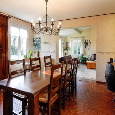 Maison 7 pièces 379000 €