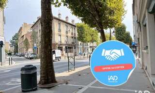 Commerce  80 m² à vendre à La Garenne-Colombes (92250)