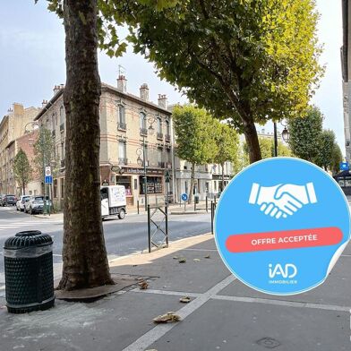 Commerce  370000 €