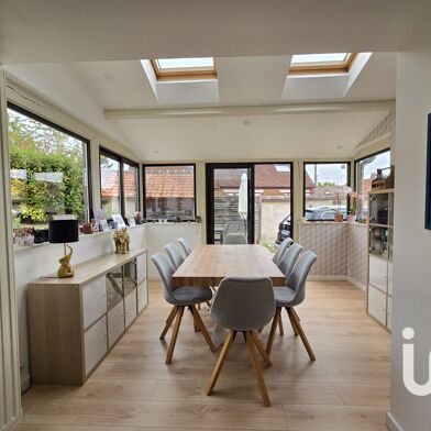 Maison 6 pièces 220000 €