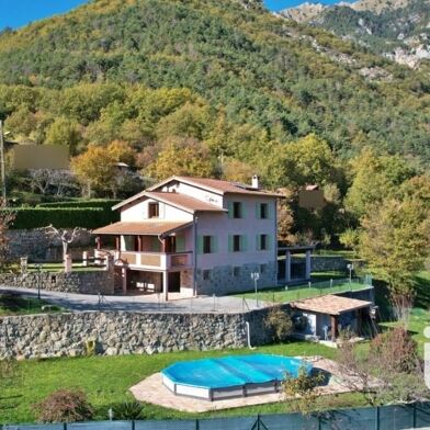 Maison 5 pièces 495000 €