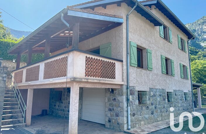 Vente Maison/villa 5 pièces — photo 2