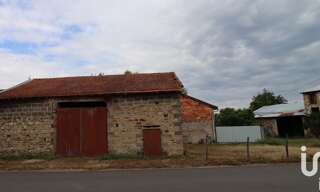 Maison 1 Pièce 150 m² à vendre à Lempty (63190)