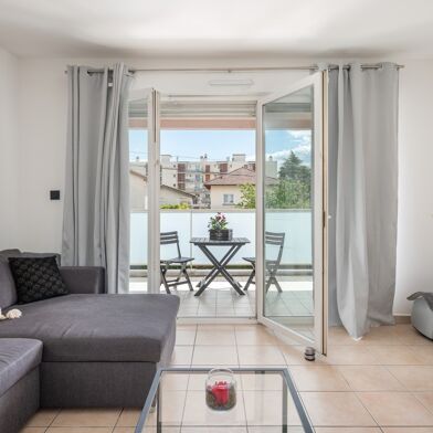 Appartement 3 pièces 170000 €