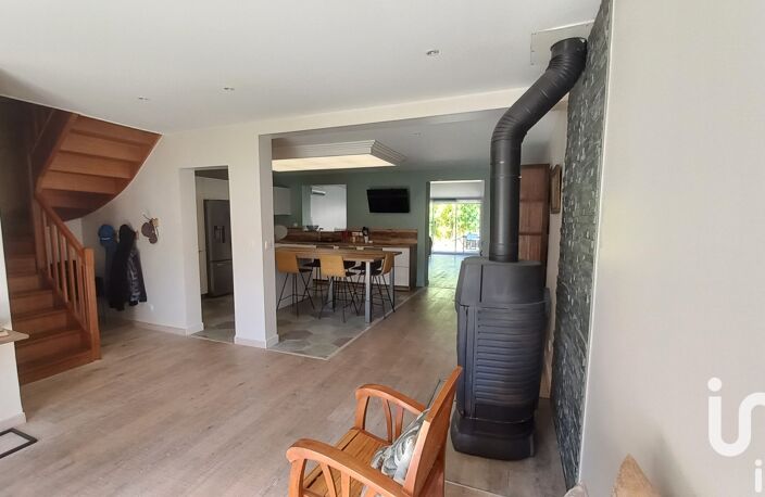 Vente Maison/villa 6 pièces — photo 4