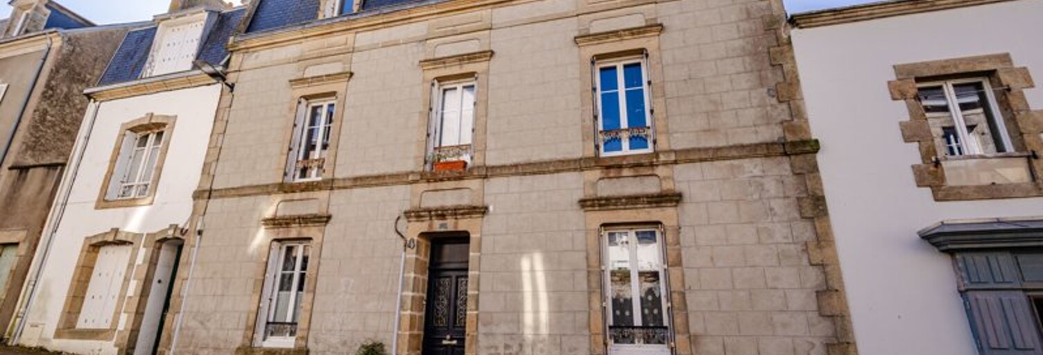 Maison 9 Pièces 240 m² à vendre à Douarnenez (29100)