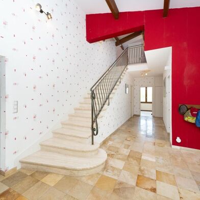 Maison 8 pièces 328200 €