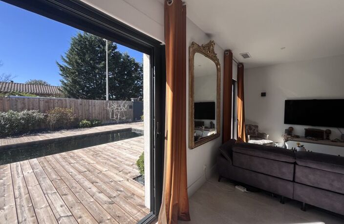 Villa de 5 pièces principales — photo 3