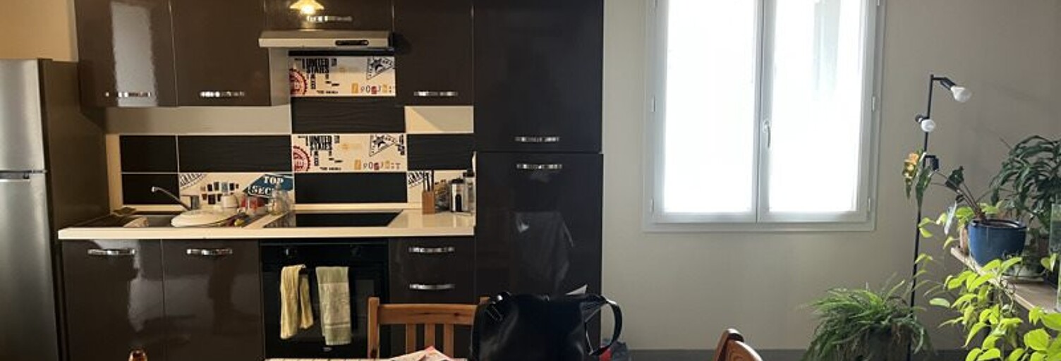 Maison 3 Pièces 70 m² à vendre à Ensigné (79170)