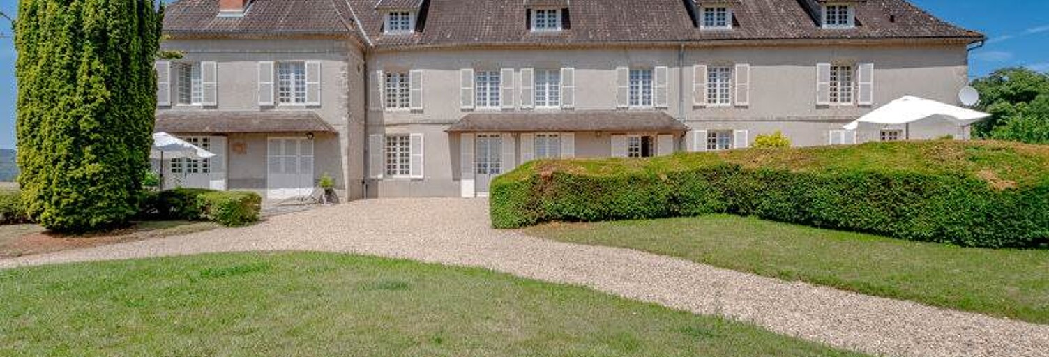 Maison 14 Pièces 430 m² à vendre à Chamboret (87140)