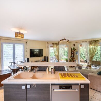 Maison 4 pièces 499800 €