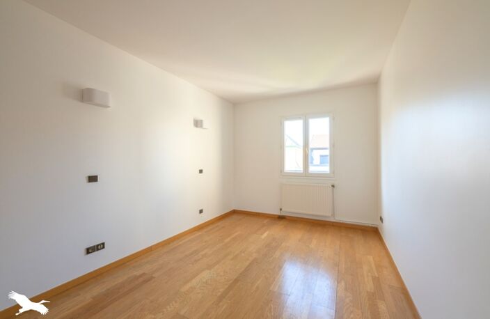Maison de ville de 5 pièces principales — photo 3