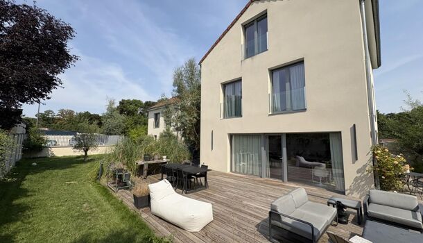 Villa / Maison 8 pièces  à vendre Cormontreuil 51350