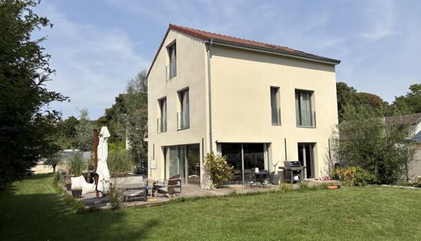 Villa / Maison 8 pièces  à vendre Cormontreuil 51350