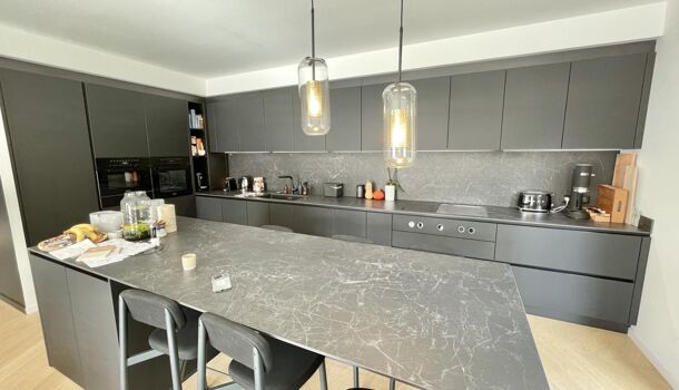 Villa / Maison 8 pièces  à vendre Cormontreuil 51350