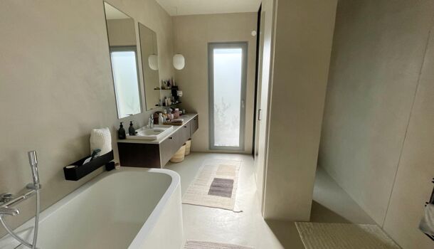 Villa / Maison 8 pièces  à vendre Cormontreuil 51350