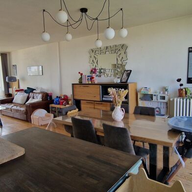 Appartement 3 pièces 180000 €