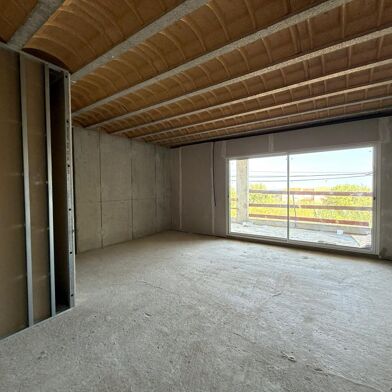 Appartement 4 pièces 355000 €