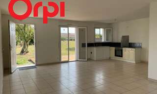 Maison 5 Pièces 98 m² à vendre à Beaugeay (17620)