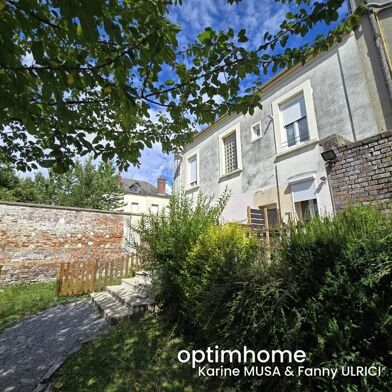 Immeuble  153000 €