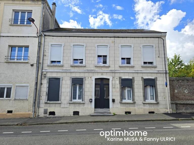HIRSON (02) -   Vente immeuble (dpe C) de 3 appartements loués ! Plus de 210 m² avec extérieur — photo 1