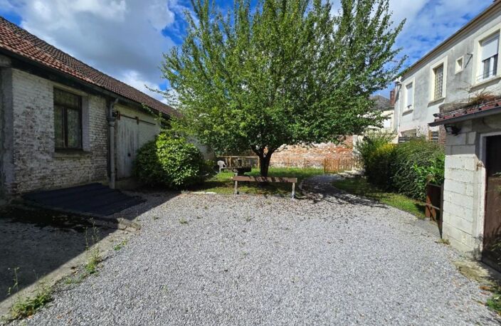 HIRSON (02) - 🏢 Vente immeuble (dpe C) de 3 appartements loués ! Plus de 210 m² avec extérieur — photo 3