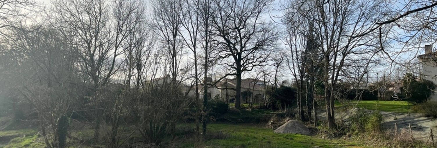 Terrain  1500 m² à vendre à La Roche-sur-Yon (85000)