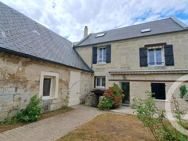 Maison 9 pièces 300 m² à Soissons — photo du bien