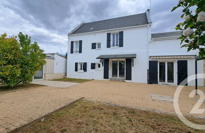 Vente maison 9 pièces 300 m² Soissons (02200) — photo 2