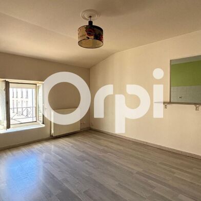 Appartement 3 pièces 499 €