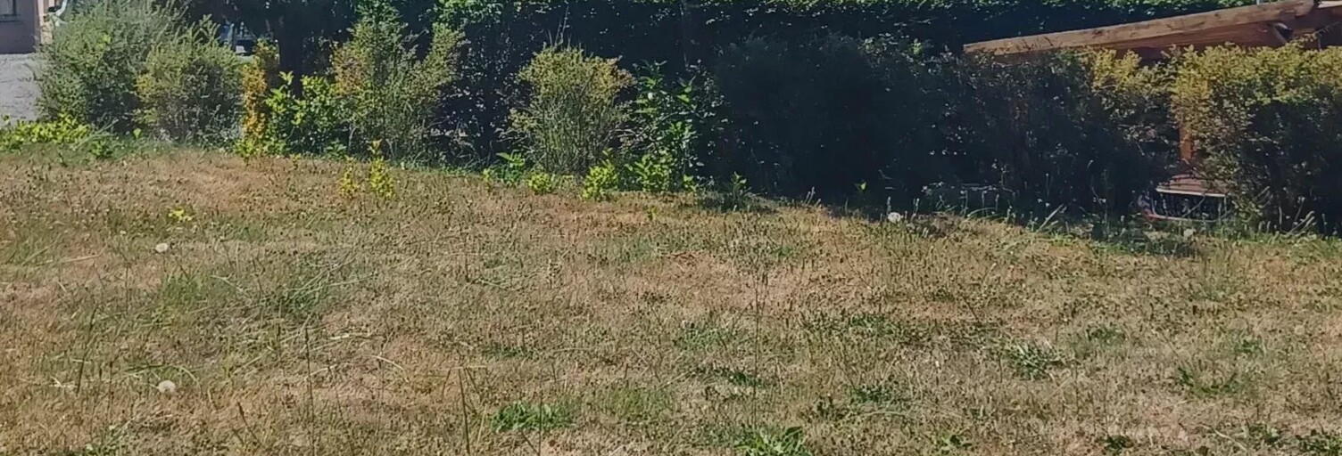 Terrain  1450 m² à vendre à Creuzier-le-Vieux (03300)