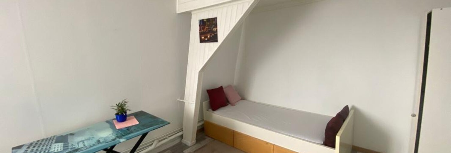 Immeuble  218 m² à vendre à Mons-en-Barœul (59370)