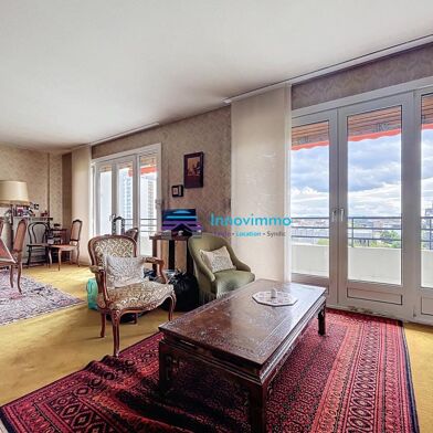 Appartement 3 pièces 243800 €