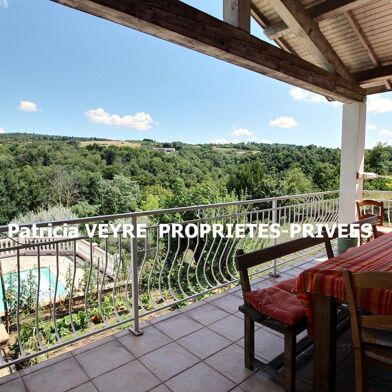 Maison 8 pièces 420000 €